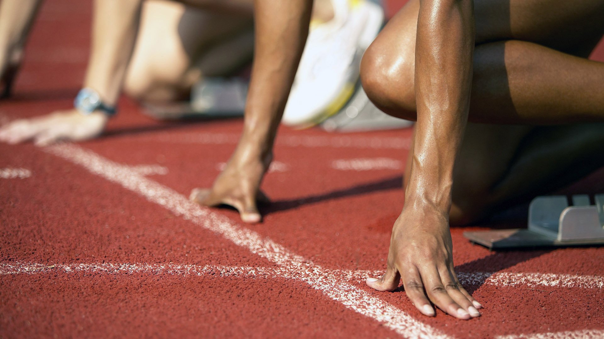 星空体育app体验棒-五大联赛双后腰战术配置是否成为新趋势，五大联赛双后腰战术配置是否成为新趋势赛道